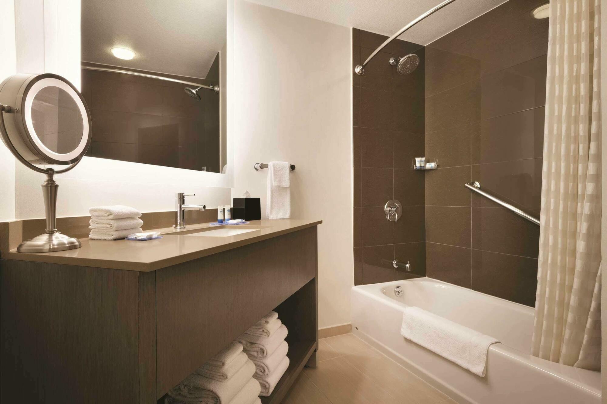 ไฮแอท เฮาส์ เอเมอรีวิลล์ ซาน ฟรานซิสโก เบย์ แอเรีย Hotel ภายนอก รูปภาพ